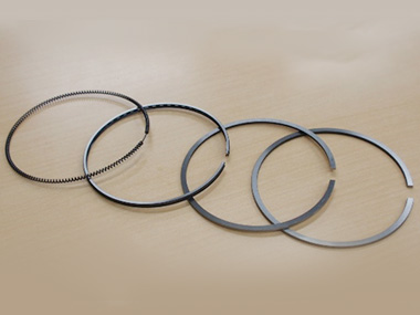 Piston rings.