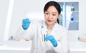Understanding the Effect of Particle Size on Void Fraction