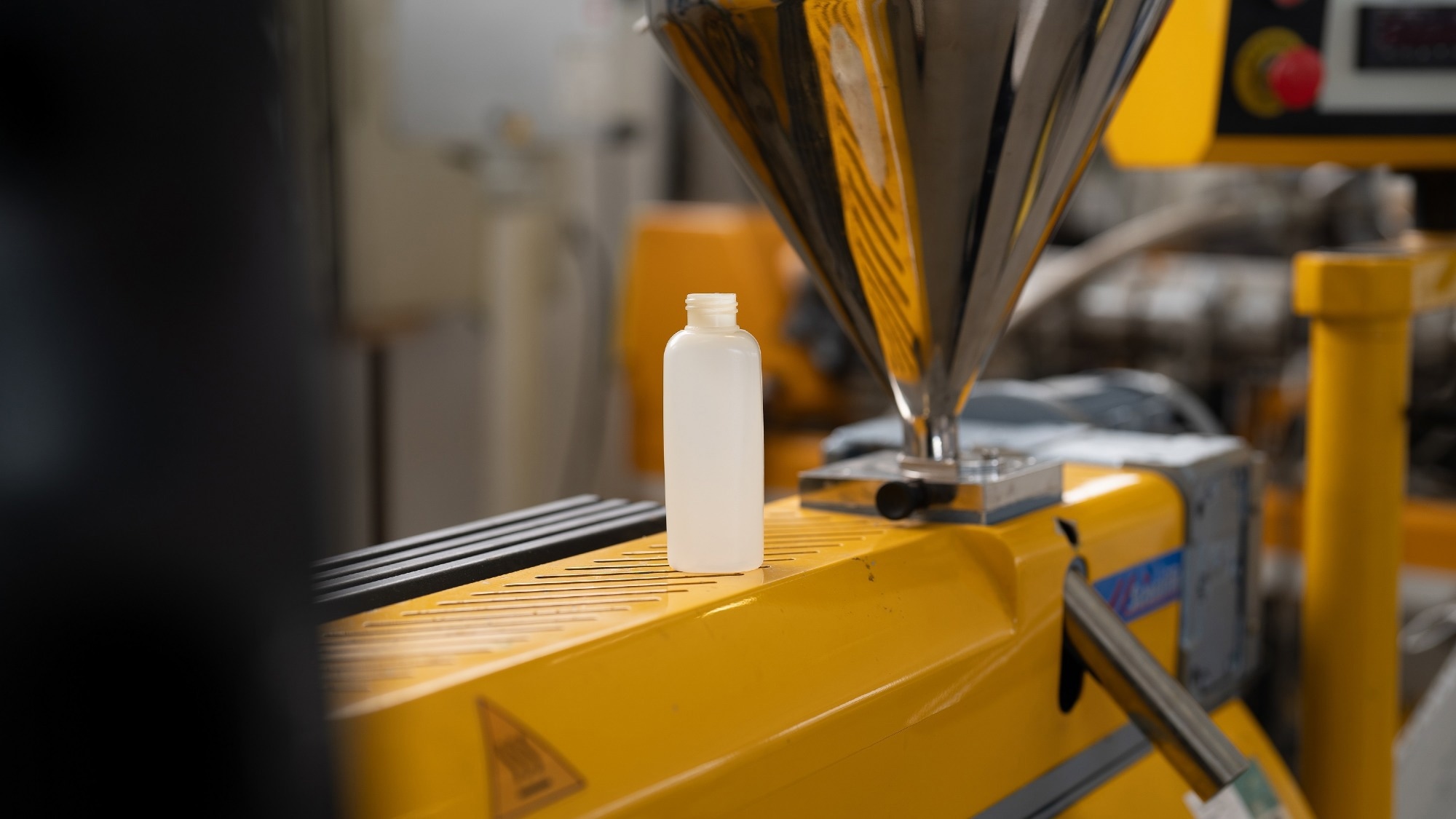 New bioplastics for cosmetics, food and agricultural packaging